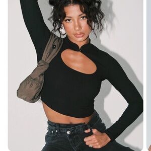 Carenza Top Black Size 4 Princess Polly